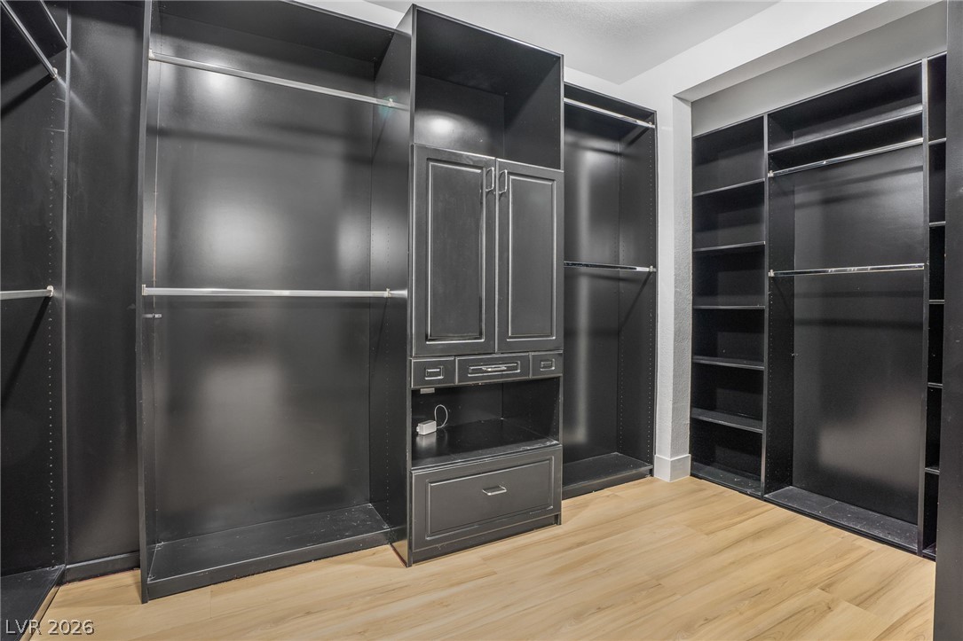 379 Autumn Hue Avenue Property Photo 46