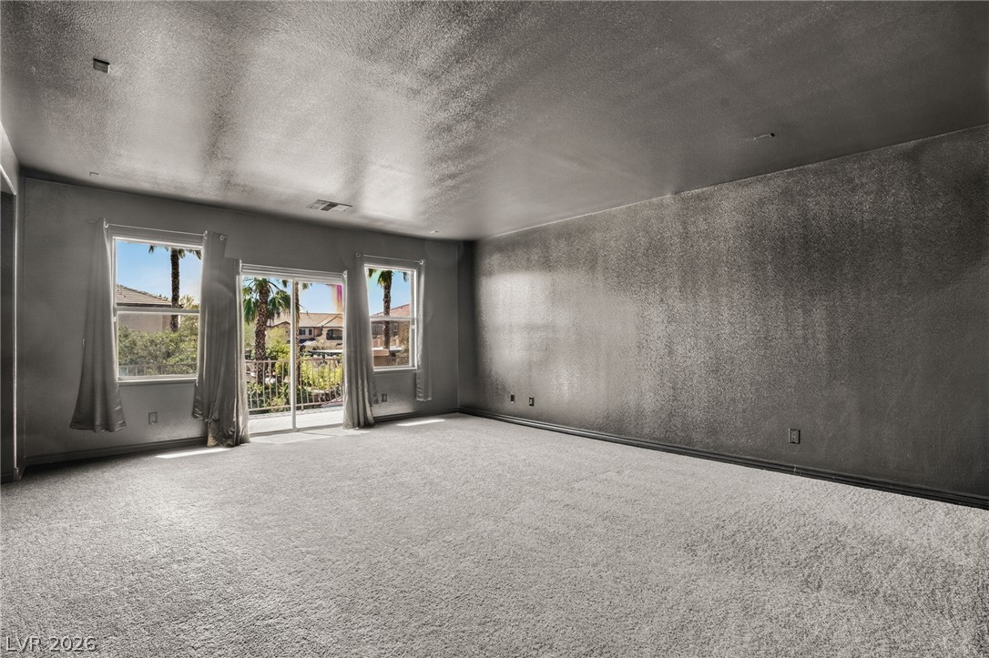 379 Autumn Hue Avenue Property Photo 52