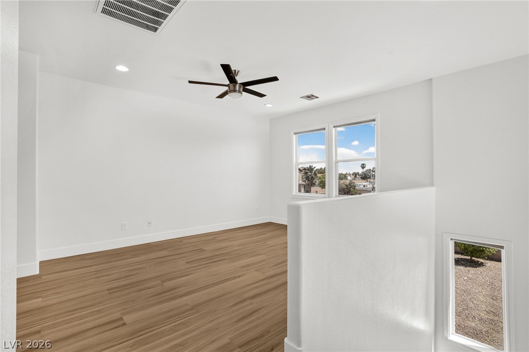 379 Autumn Hue Avenue Property Photo 54