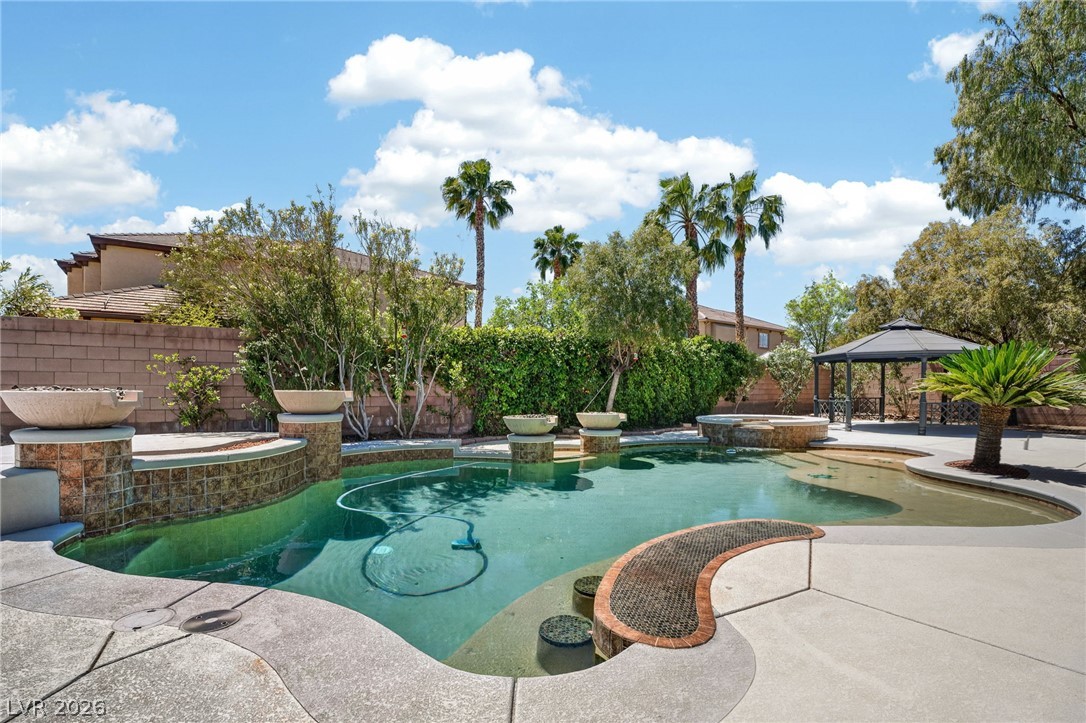 379 Autumn Hue Avenue Property Photo 80
