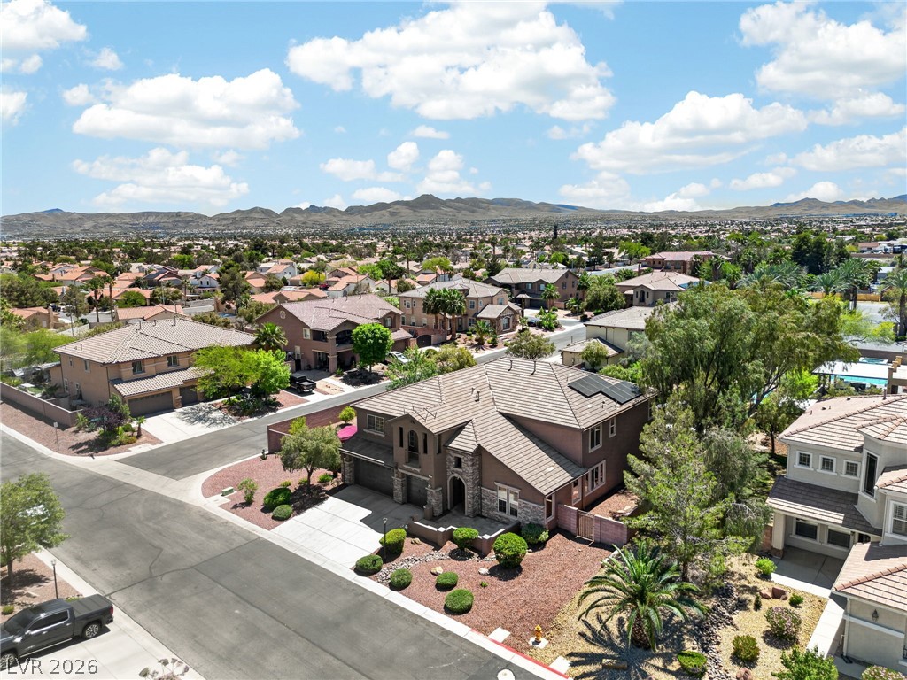 379 Autumn Hue Avenue Property Photo 88