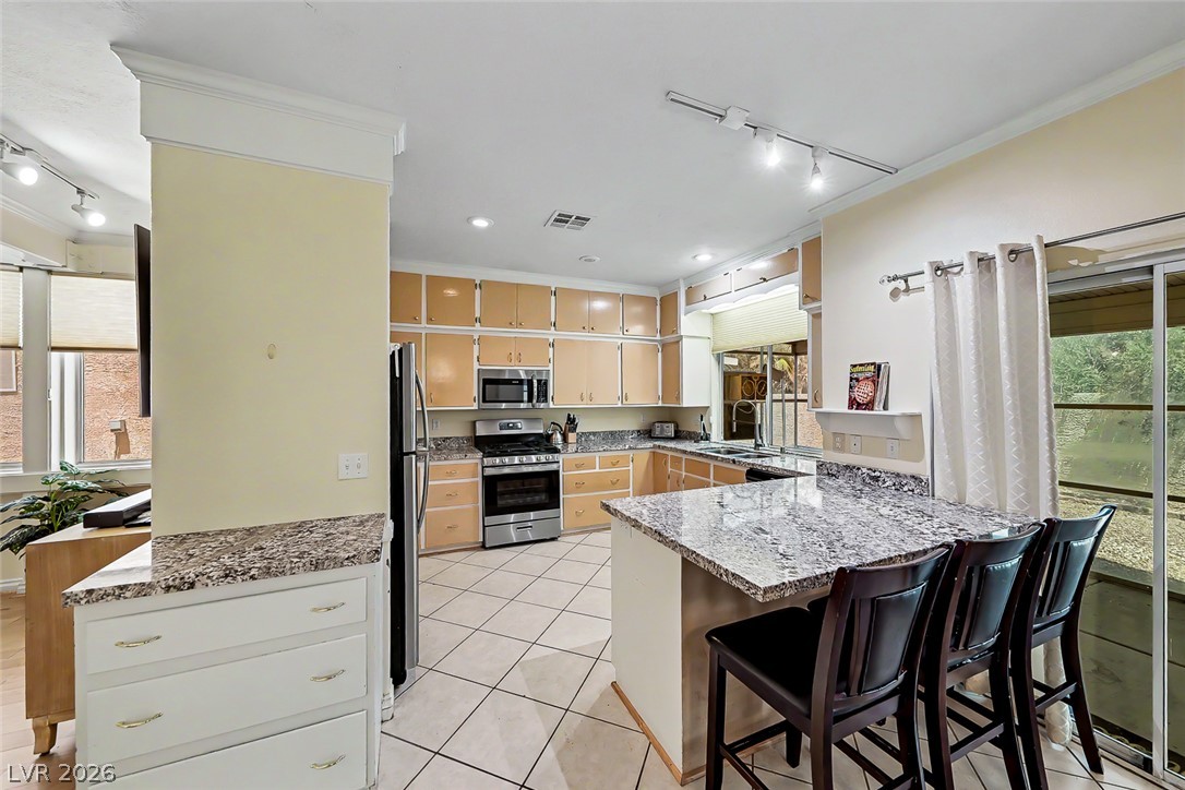 9594 Parvin Street Property Photo 9