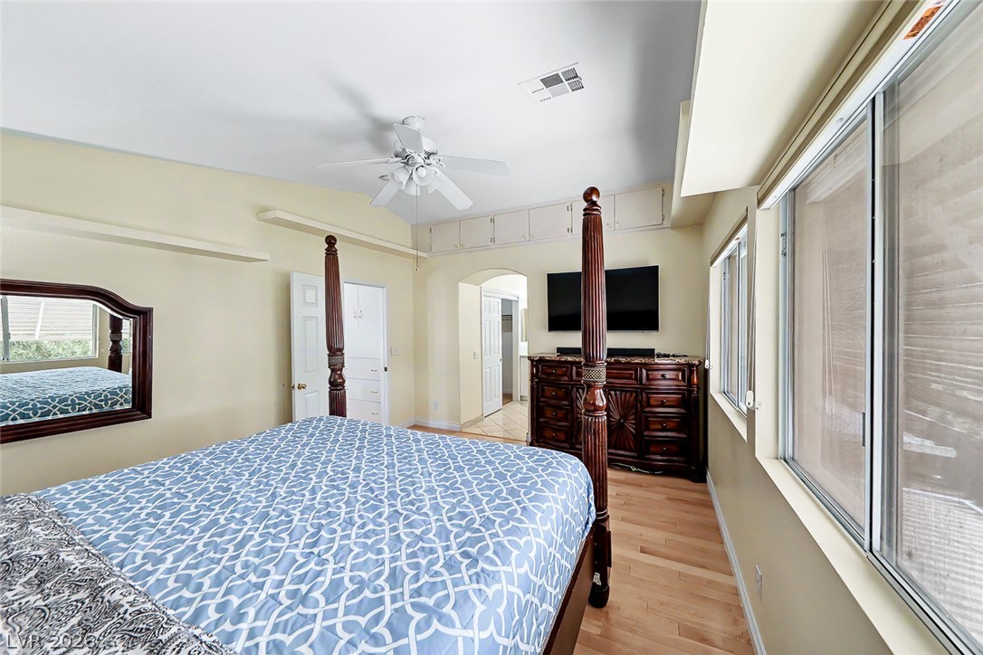 9594 Parvin Street Property Photo 20