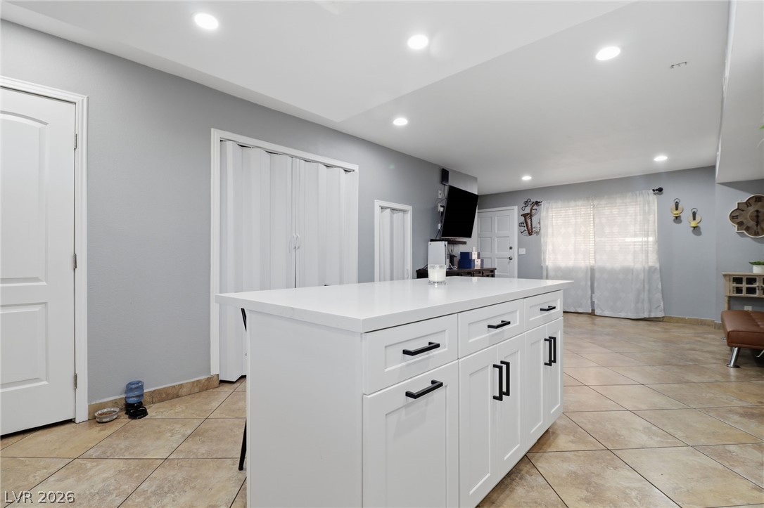 6233 West Washington Avenue Property Photo 7