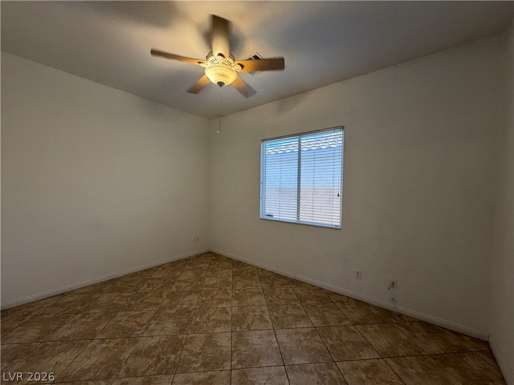 7185 Windy Peak Court Property Photo 24