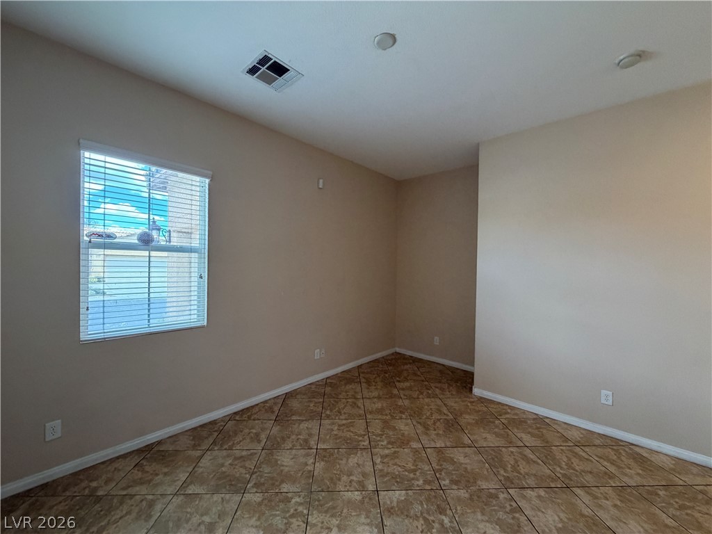 7185 Windy Peak Court Property Photo 28