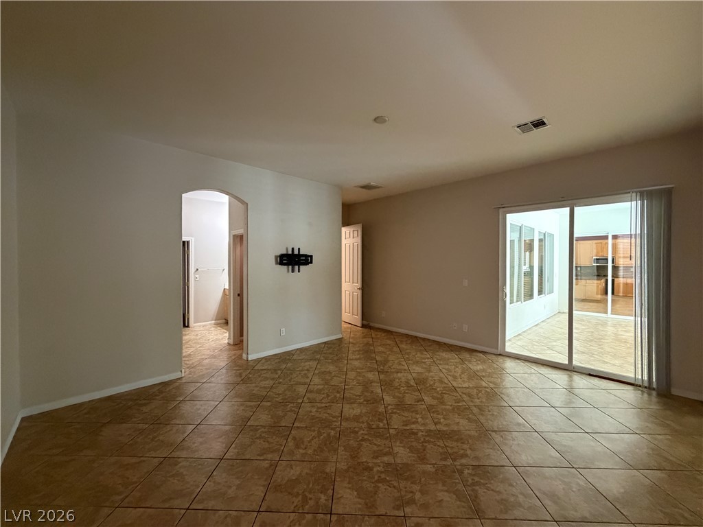 7185 Windy Peak Court Property Photo 33