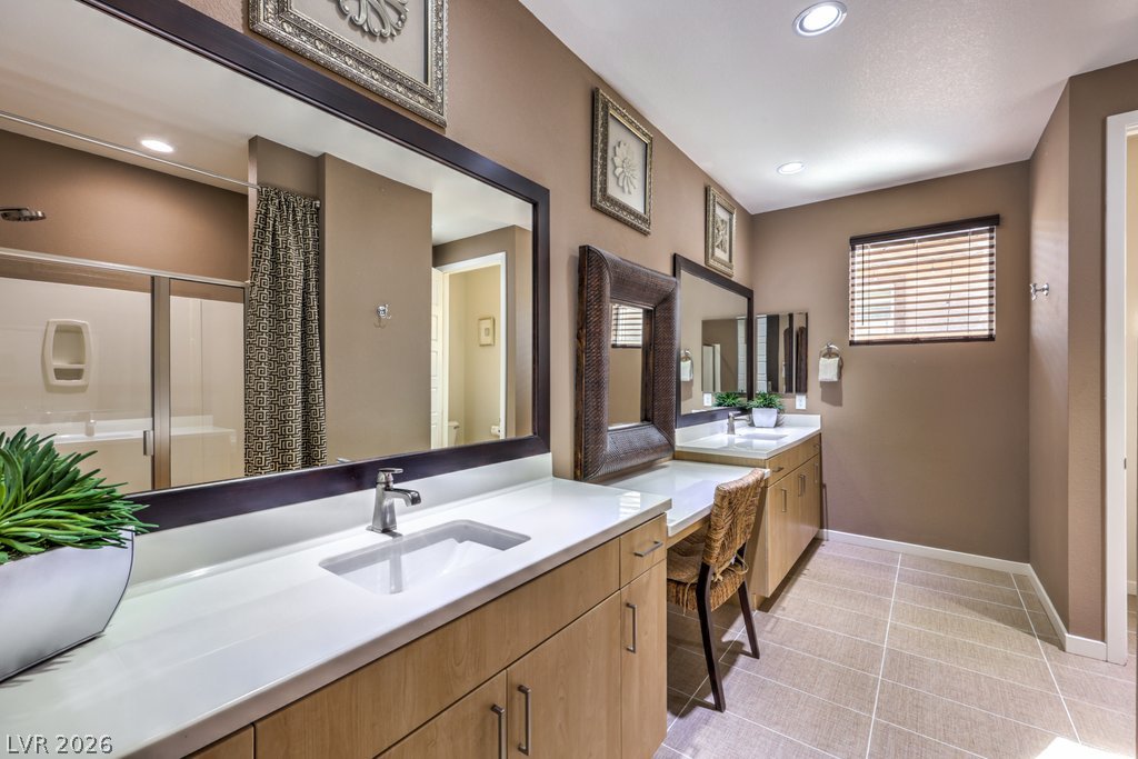 4904 East Cactus Canyon Drive Property Photo 8