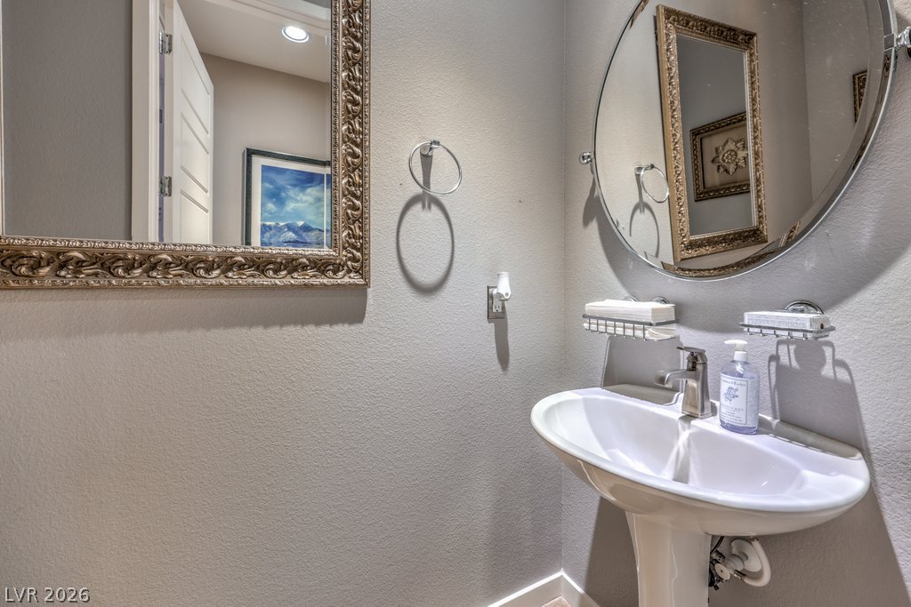 4904 East Cactus Canyon Drive Property Photo 35