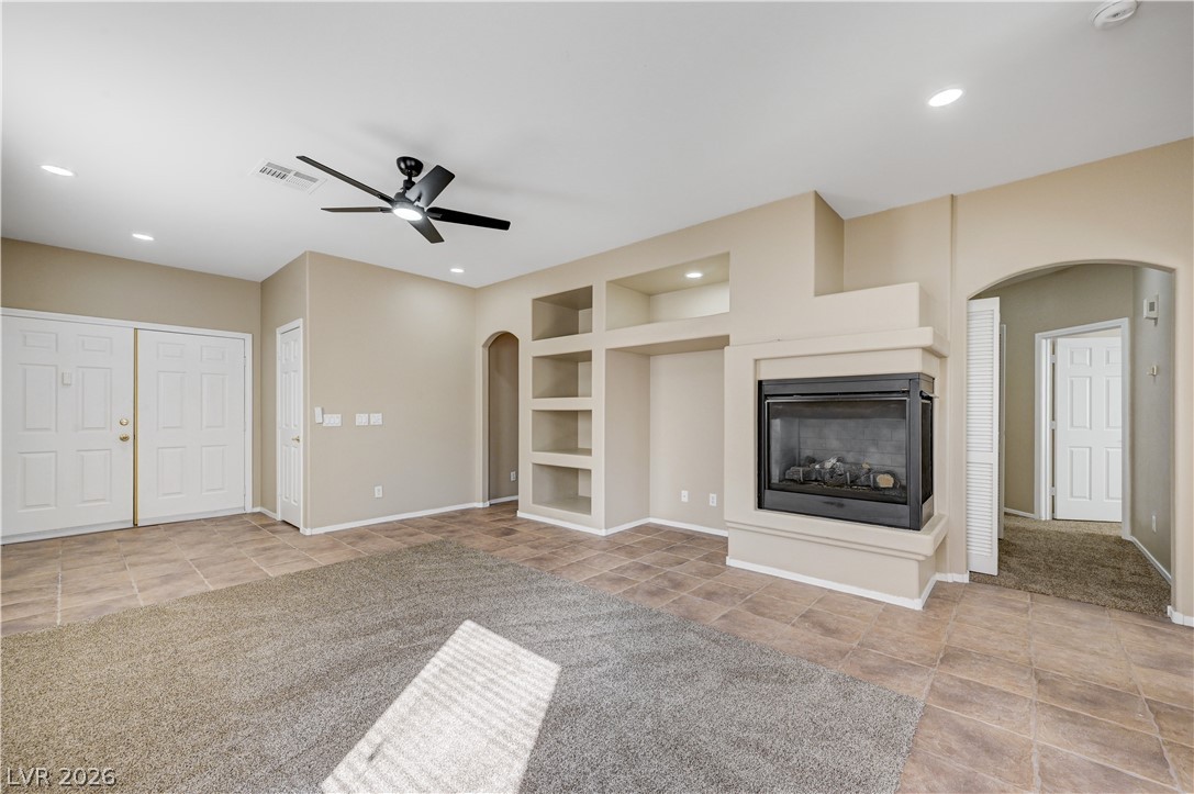 323 Jolly January Avenue Property Photo 6