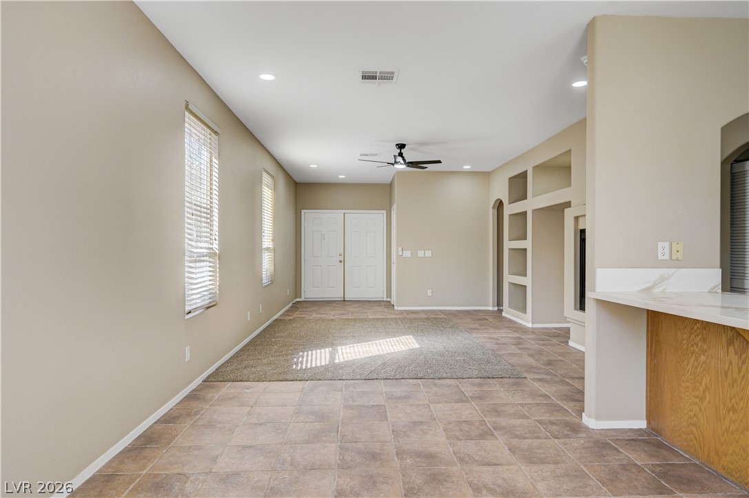 323 Jolly January Avenue Property Photo 10