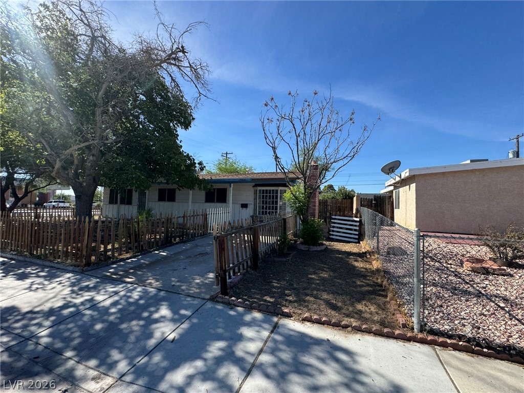 3001 Roseville Way Property Photo 15