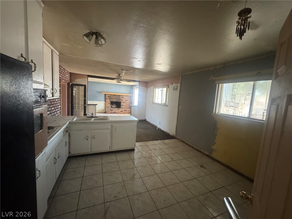 3001 Roseville Way Property Photo 16