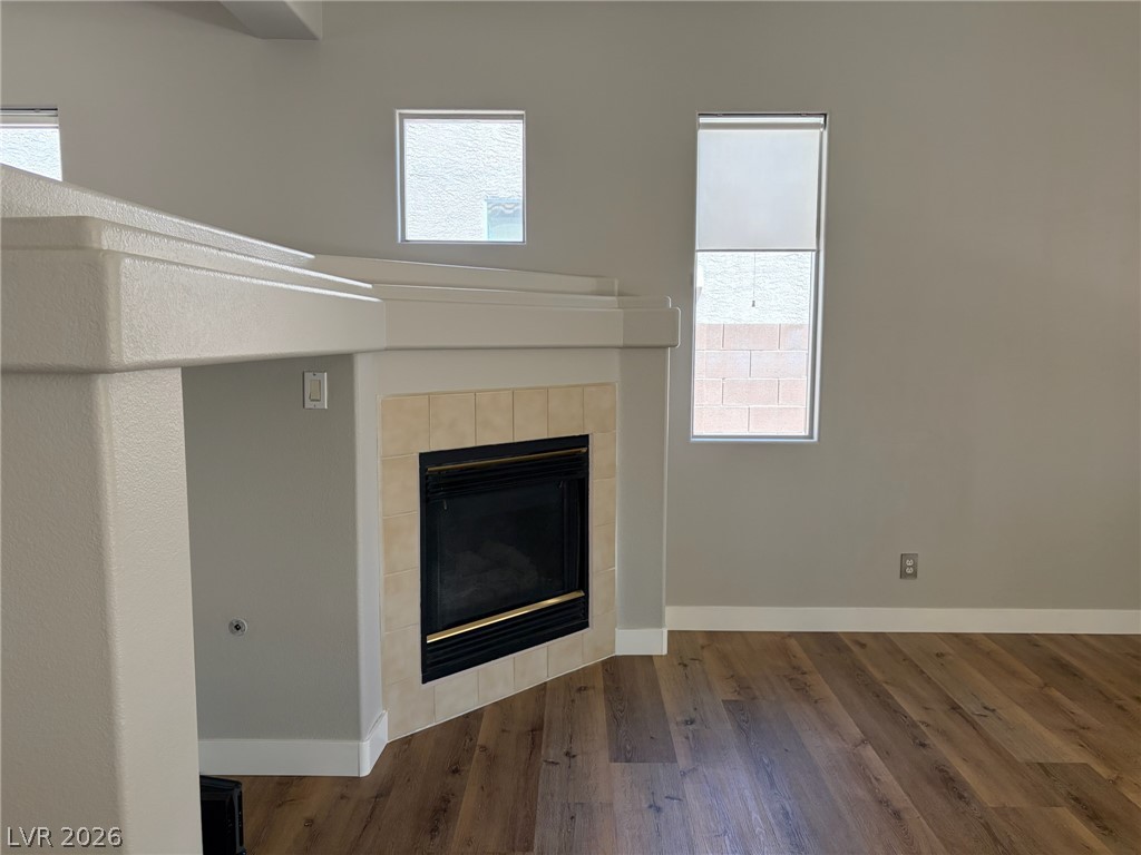 917 Coldwater Falls Way Property Photo 6
