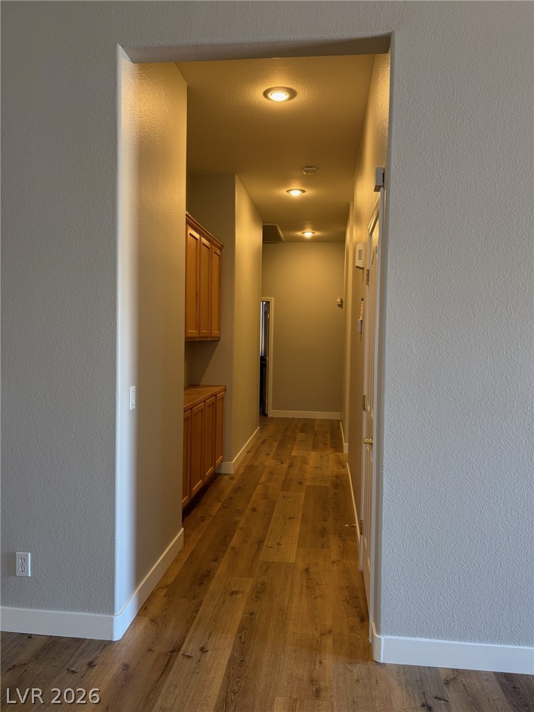 917 Coldwater Falls Way Property Photo 17