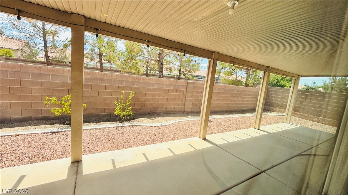 917 Coldwater Falls Way Property Photo 18