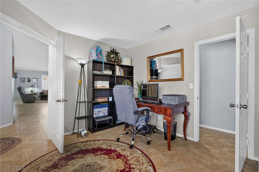 846 Holly Lake Way Property Photo 8
