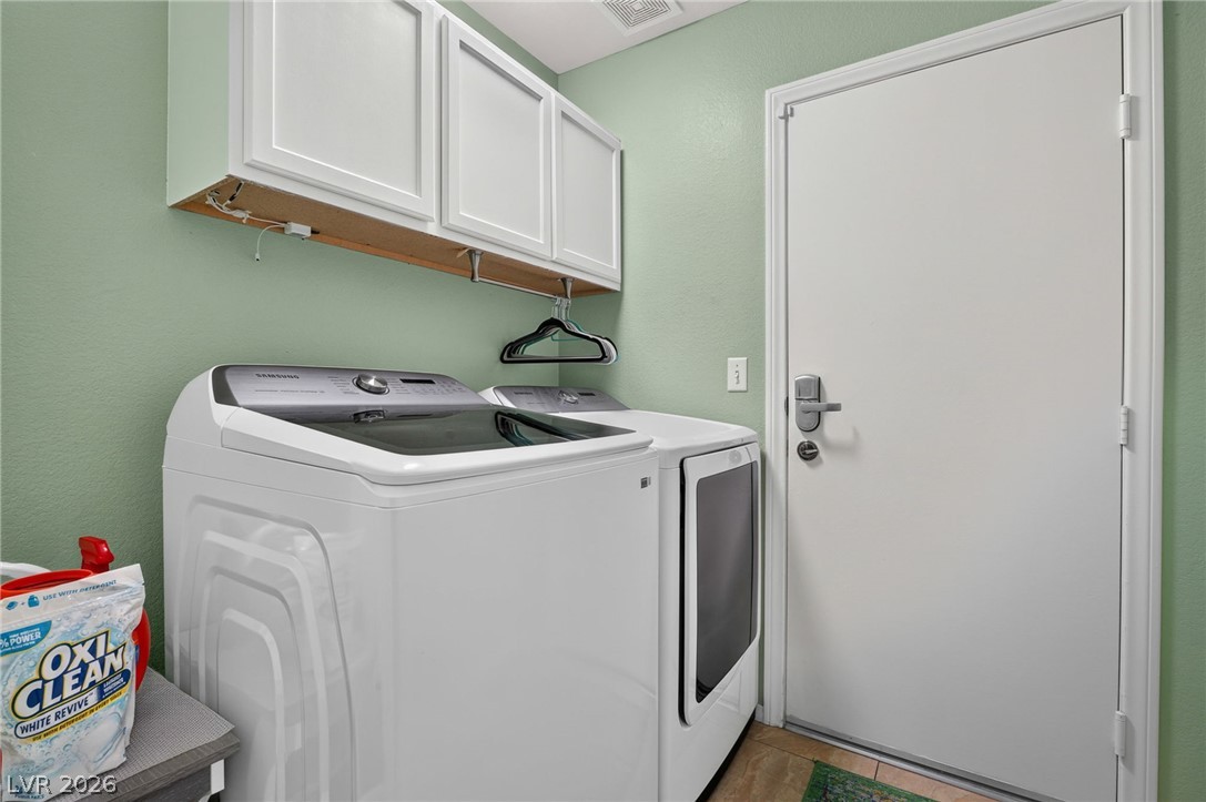 846 Holly Lake Way Property Photo 14