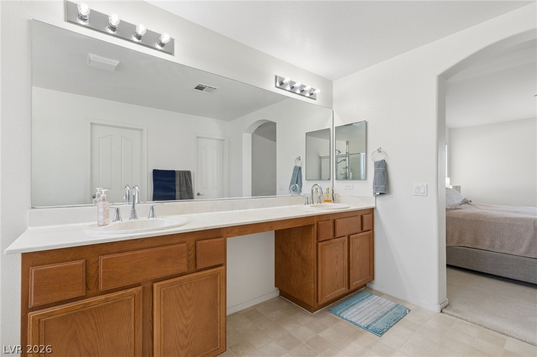 1016 Bistro Bay Avenue Property Photo 31