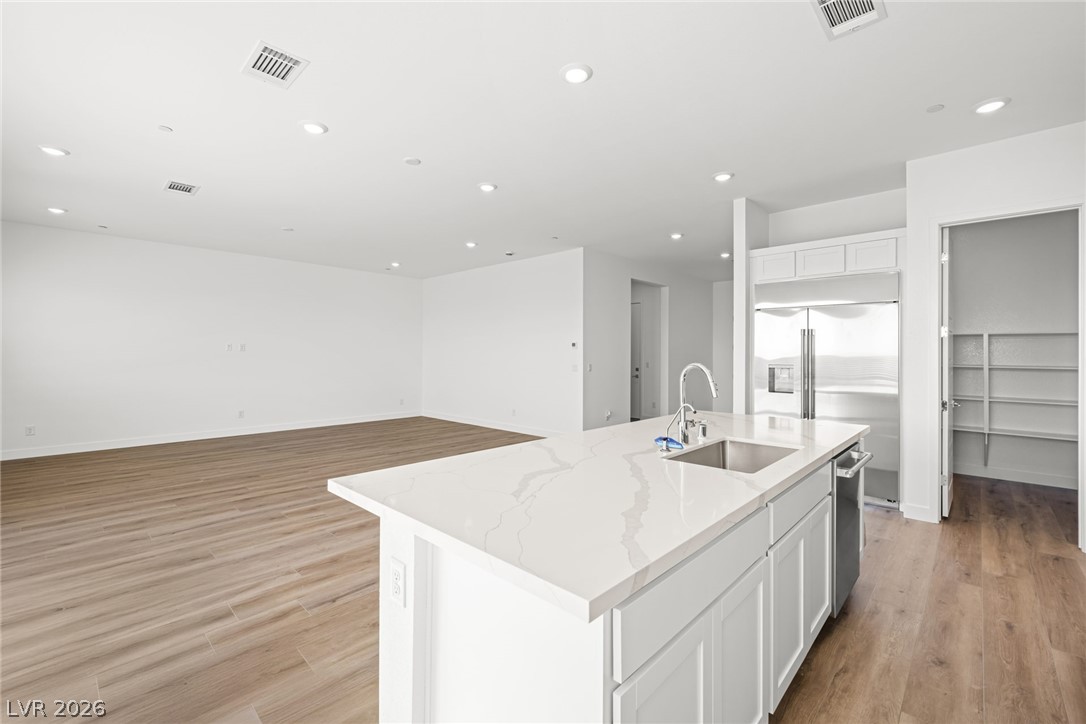 1630 Amalfi Arches Place Property Photo 13