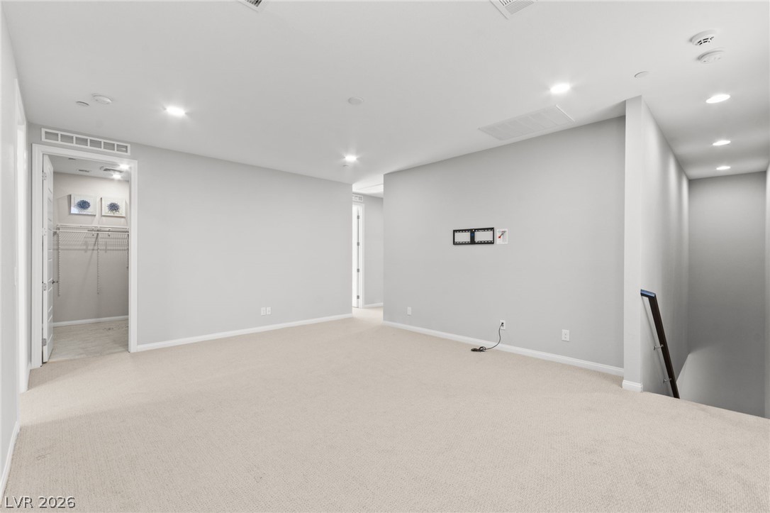 10317 Stroma Avenue Property Photo 28