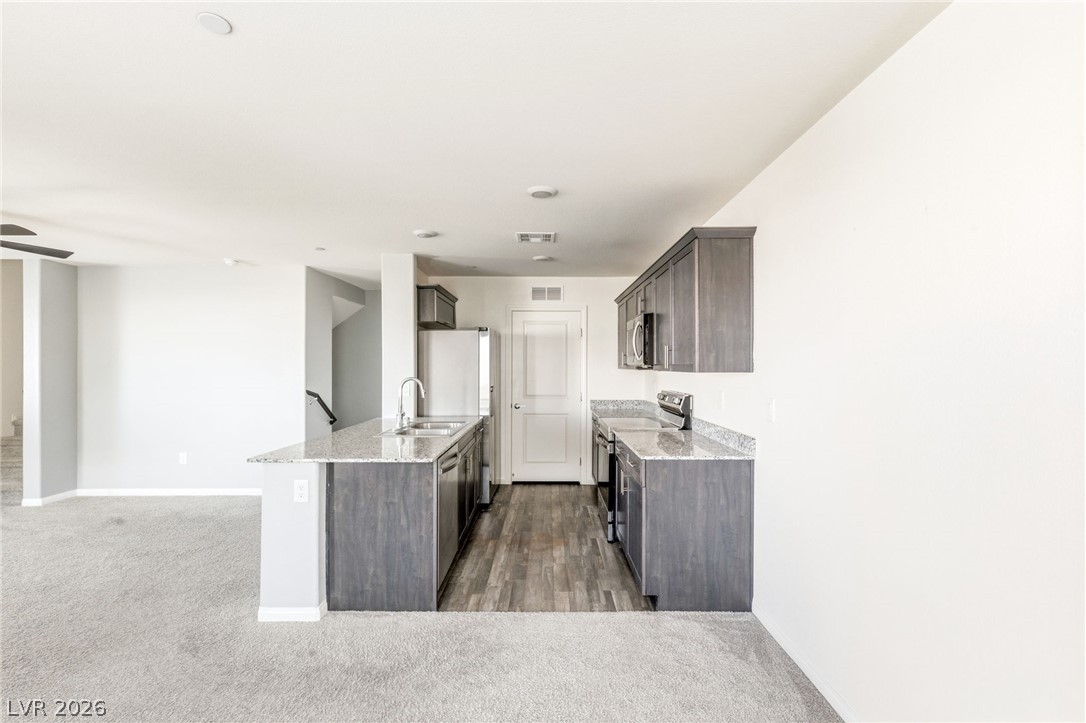 7030 Spicy Merlot Street Property Photo 18