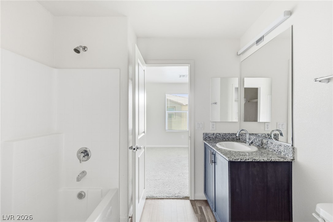 7030 Spicy Merlot Street Property Photo 34