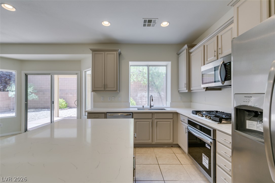 9855 Big Window Street Property Photo 3