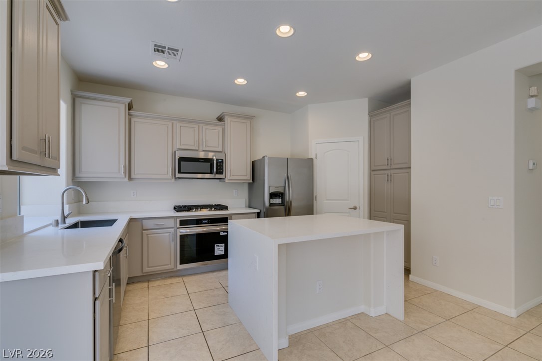 9855 Big Window Street Property Photo 13