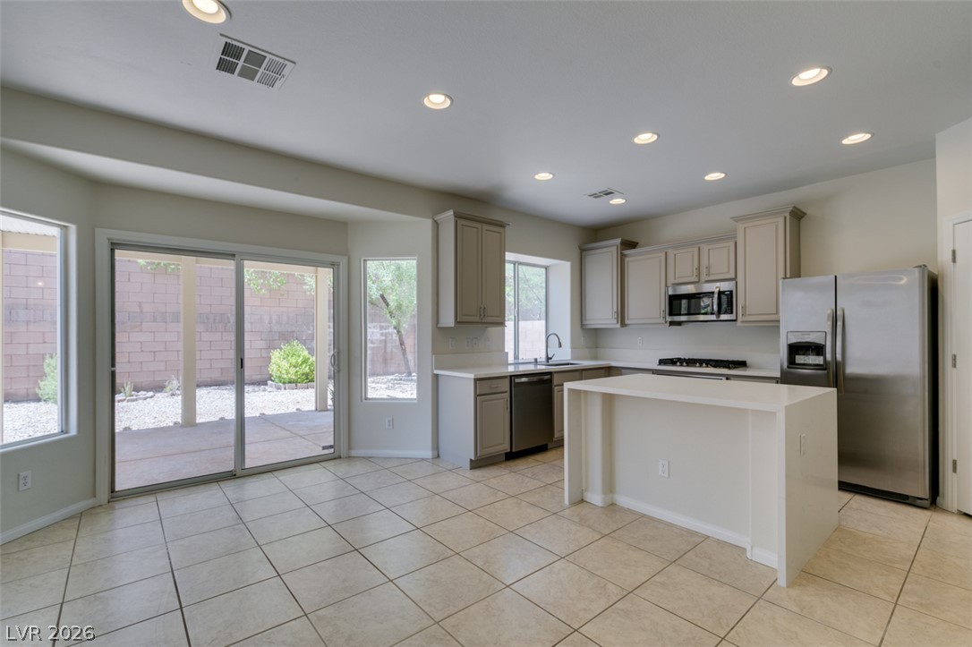 9855 Big Window Street Property Photo 14