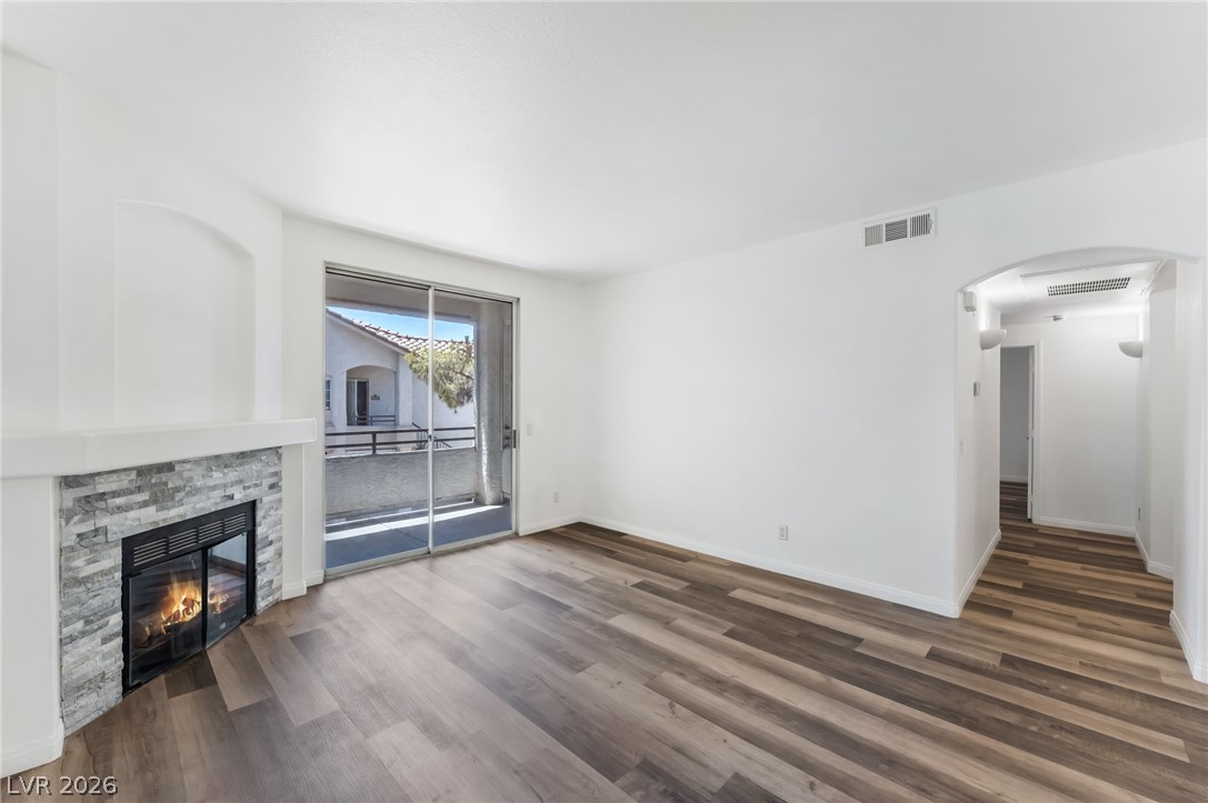 1405 South Nellis Boulevard 2015 Property Photo 5