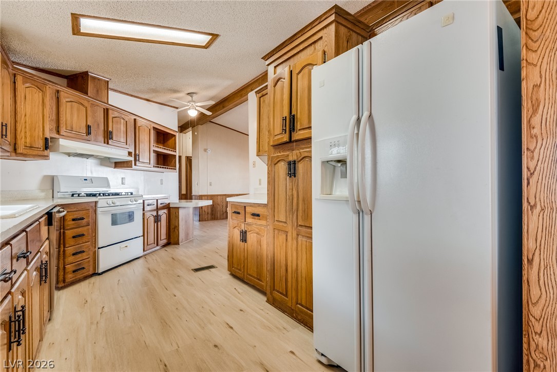 1005 Adobe Circle Property Photo 12
