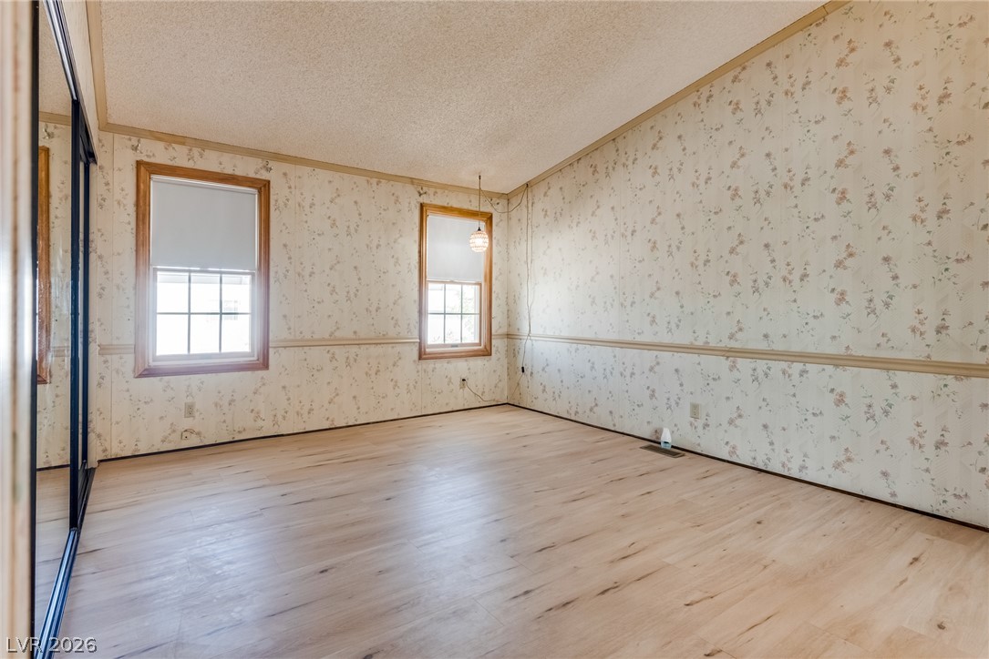 1005 Adobe Circle Property Photo 17