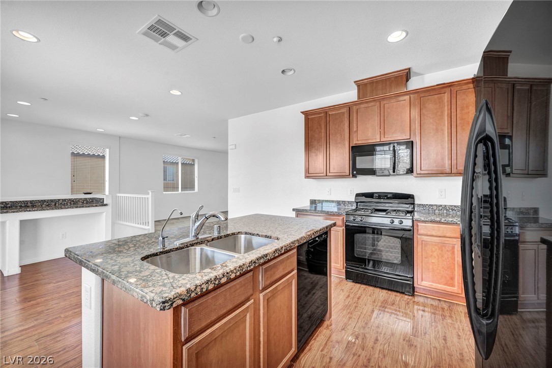 1141 Via Navona Property Photo 5