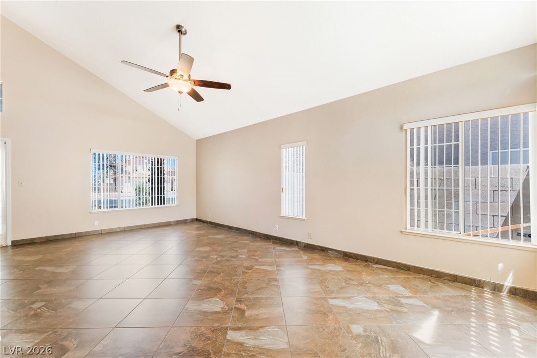 1111 Sleetridge Drive Property Photo 3