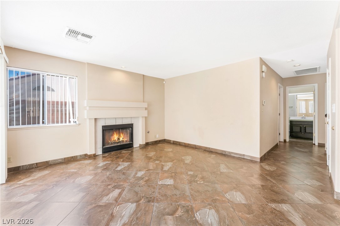 1111 Sleetridge Drive Property Photo 7