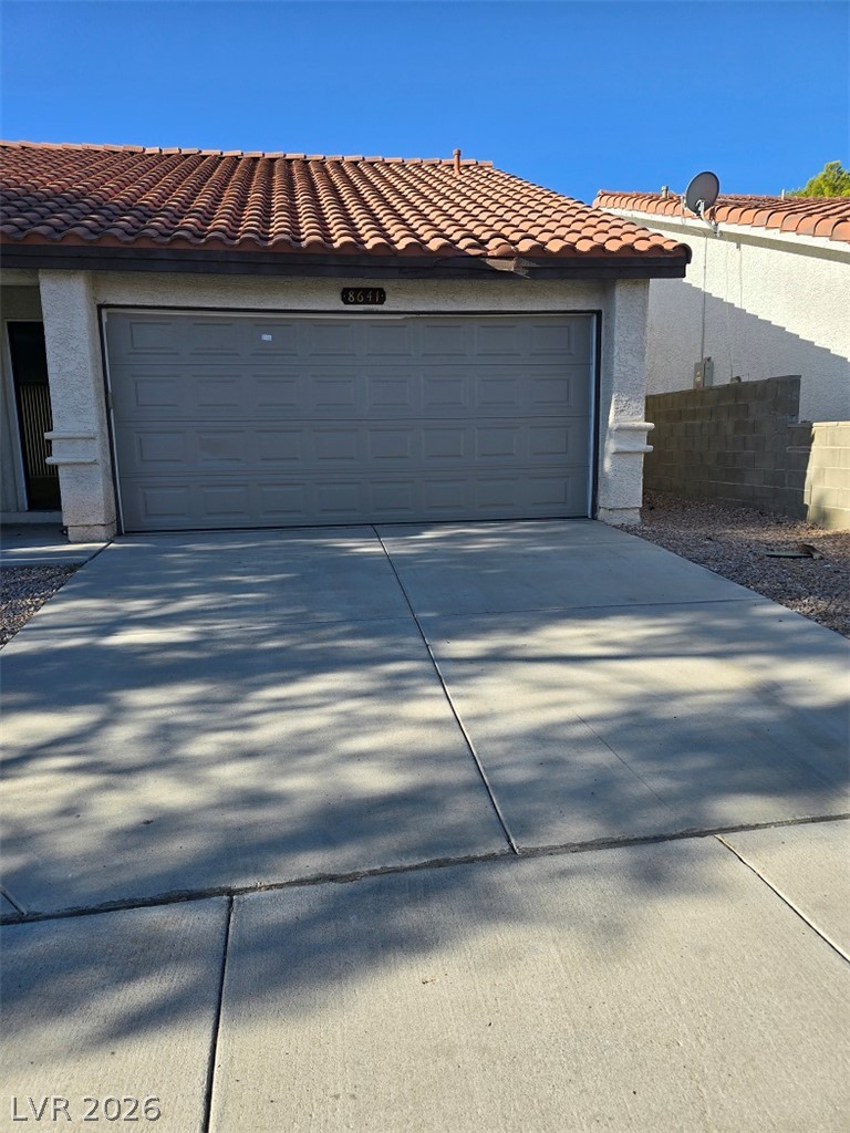 8641 Toscana Lane Property Photo 1
