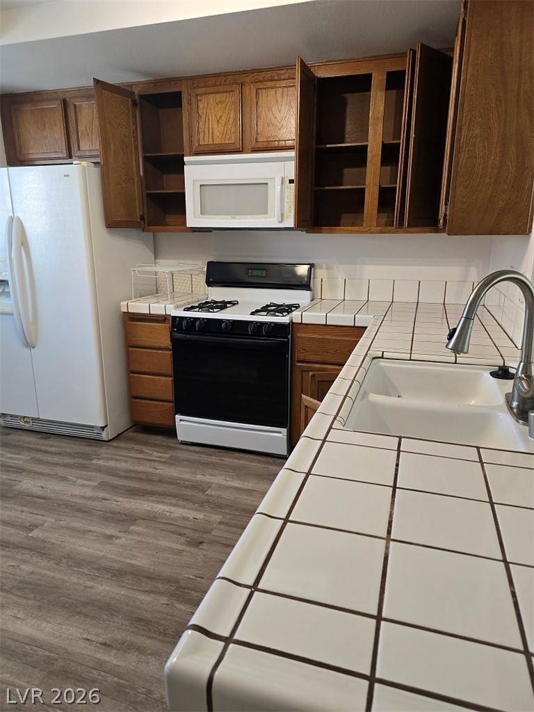 8641 Toscana Lane Property Photo 8
