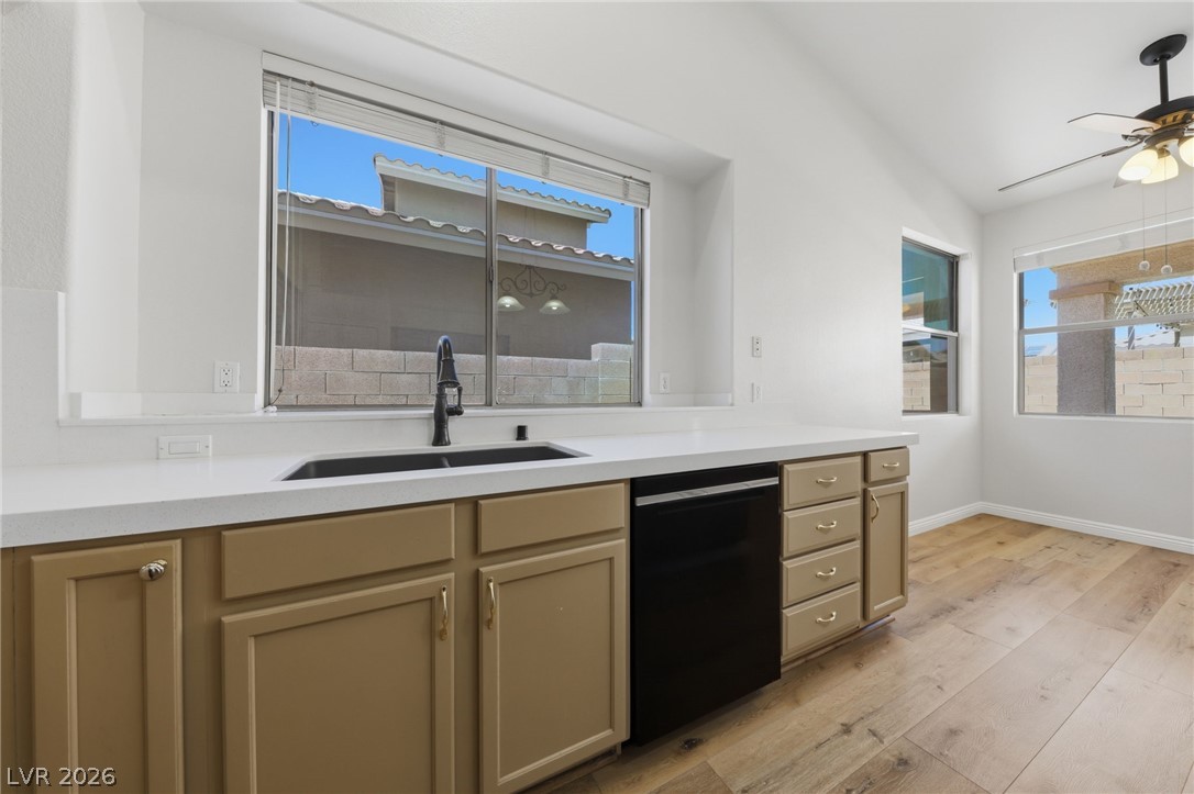 6324 Malachite Bay Avenue Property Photo 16