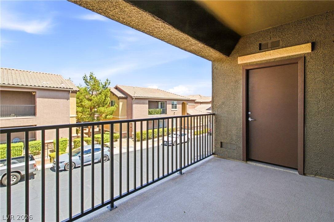 6868 Sky Pointe Drive 2051 Property Photo 16