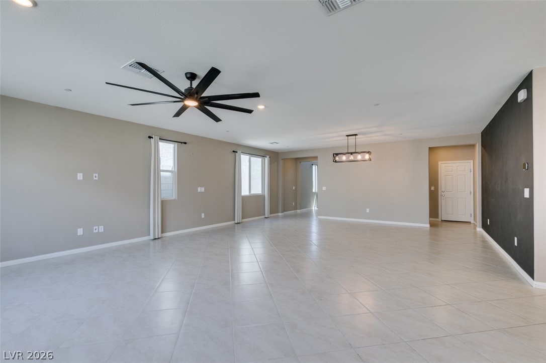 9949 Locking Biner Avenue Property Photo 7