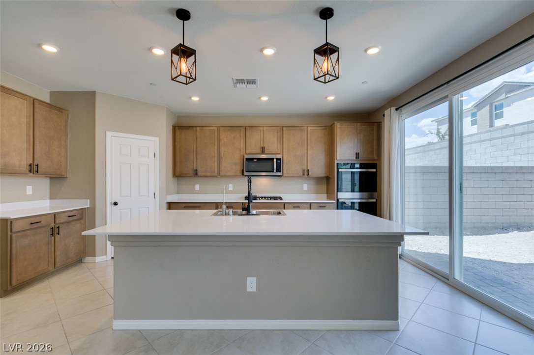 9949 Locking Biner Avenue Property Photo 11