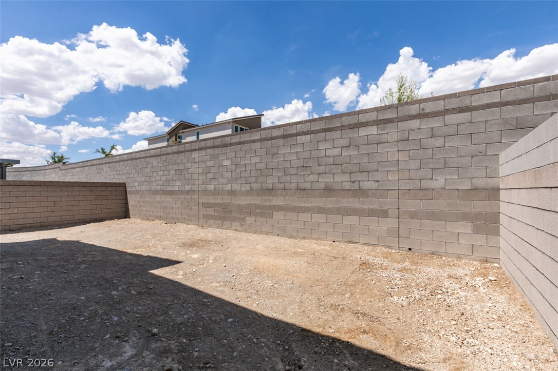9949 Locking Biner Avenue Property Photo 22