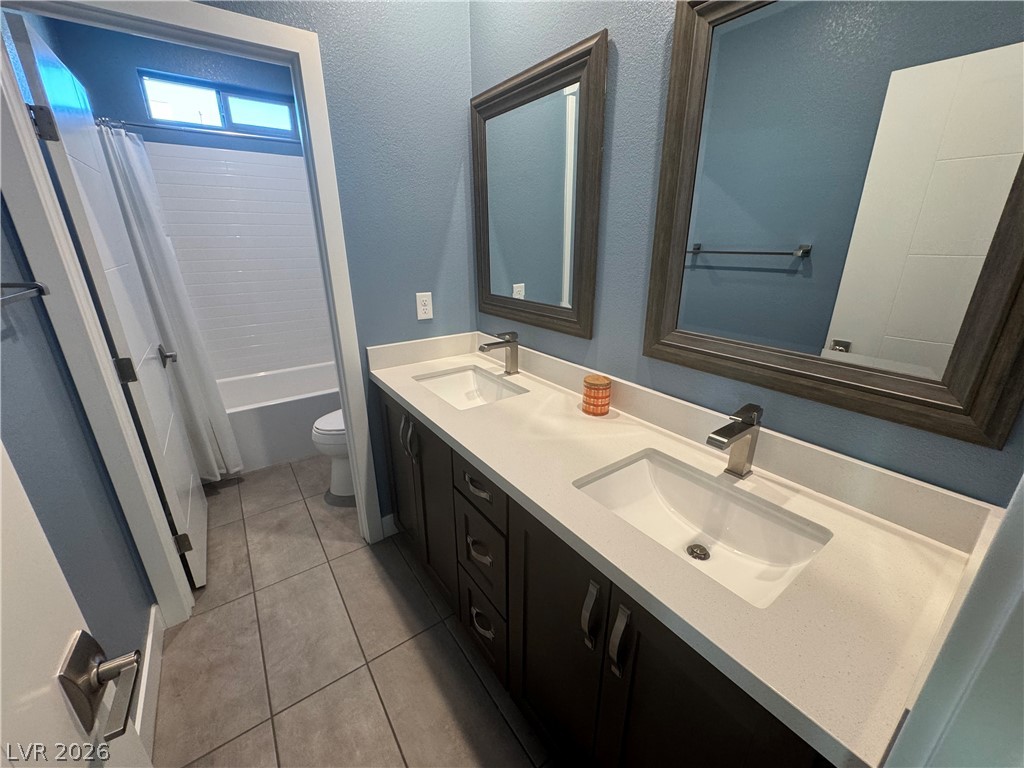 2662 Catania Street Property Photo 38