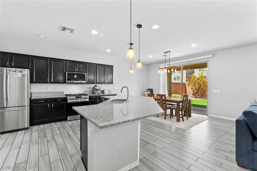 8106 Diggy Avenue Property Photo 12