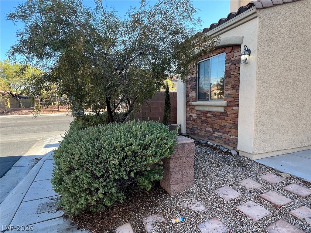 4289 Sugar Drive Property Photo 3