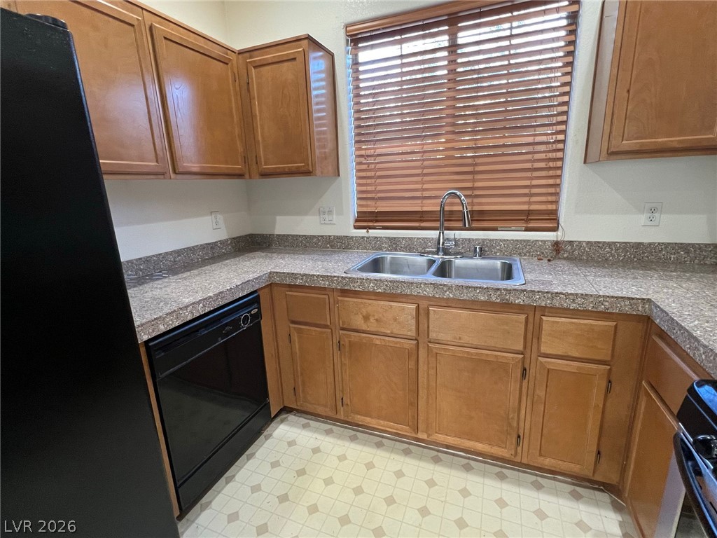 4289 Sugar Drive Property Photo 5
