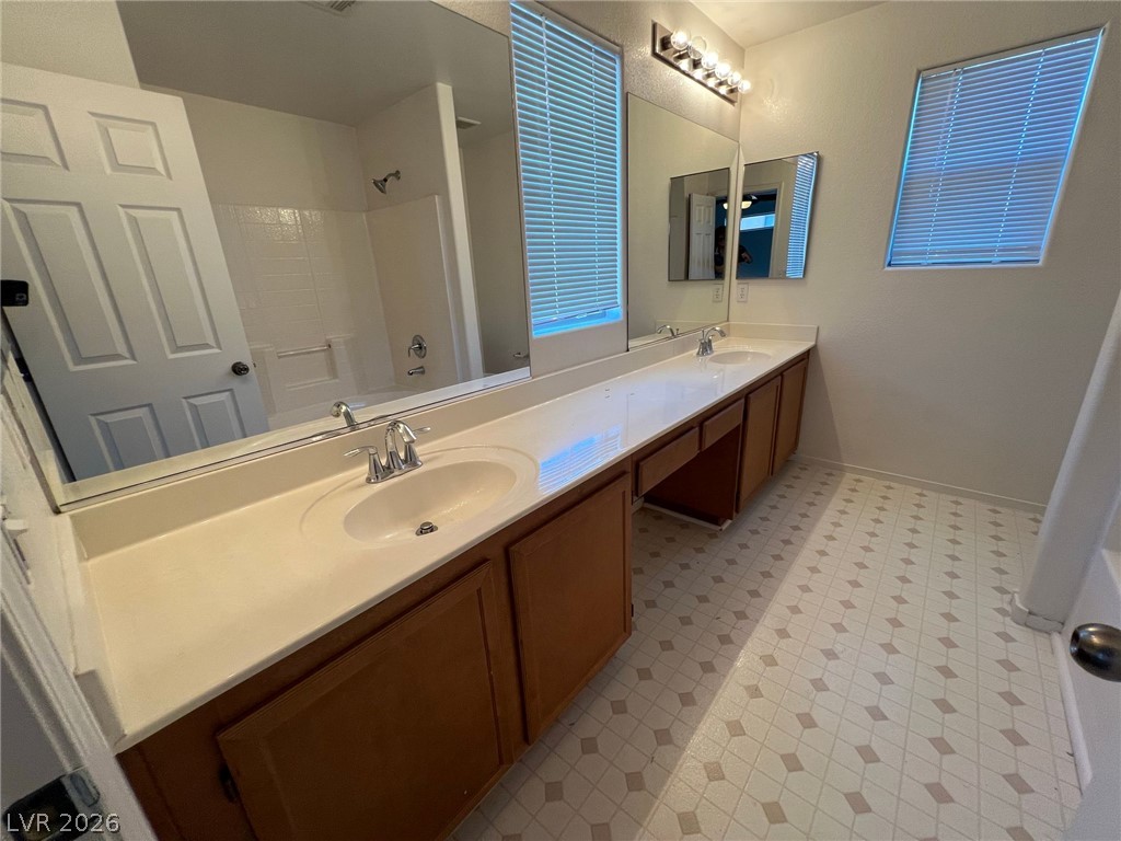 4289 Sugar Drive Property Photo 16