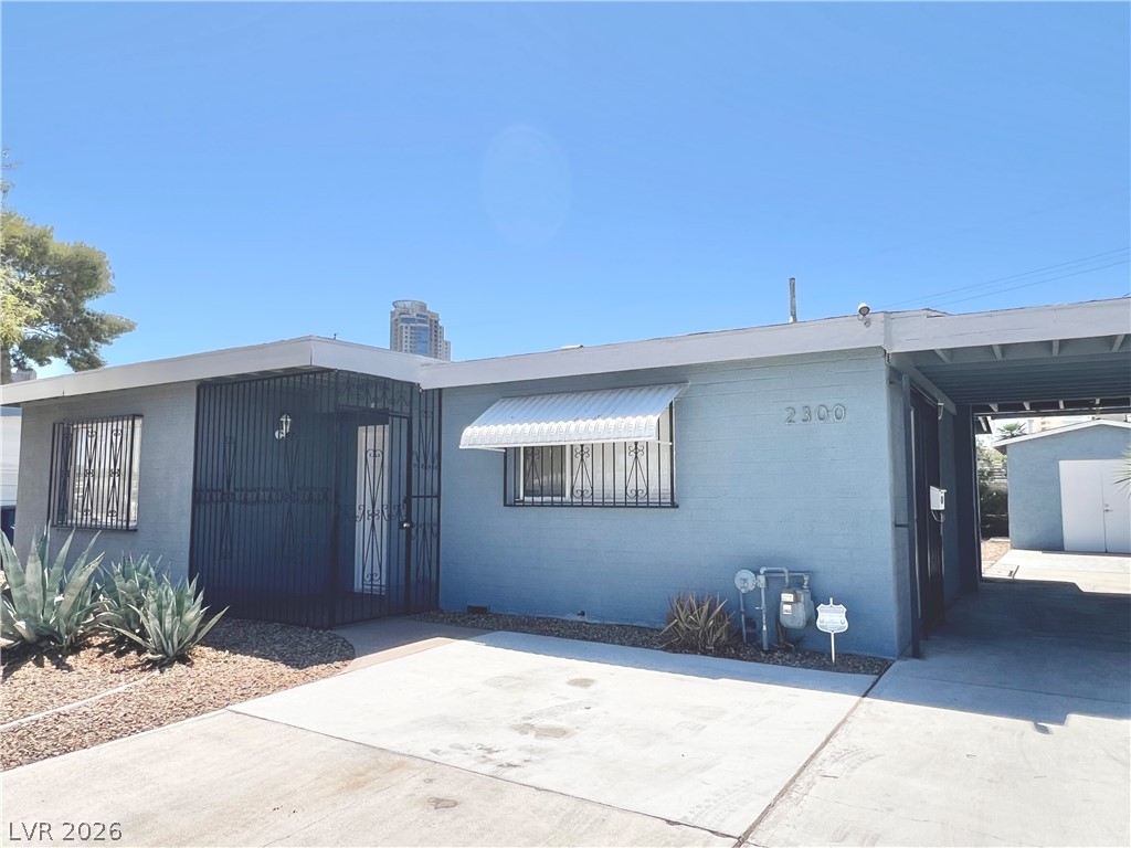 2300 Santa Clara Drive Property Photo 1