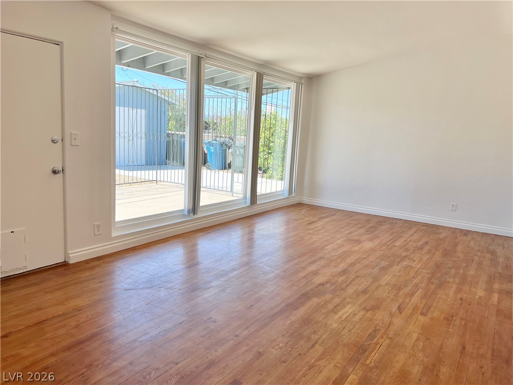 2300 Santa Clara Drive Property Photo 7